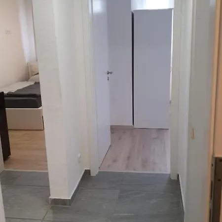 Bad Soden / And Pensión