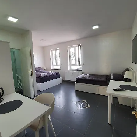 Pensión Bad Soden / And 3*