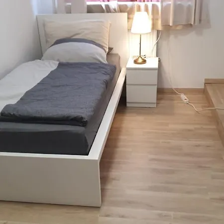 Bad Soden / And Pensión