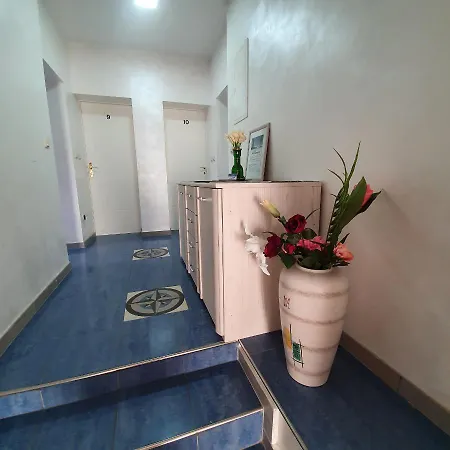 Bad Soden / And Pensión